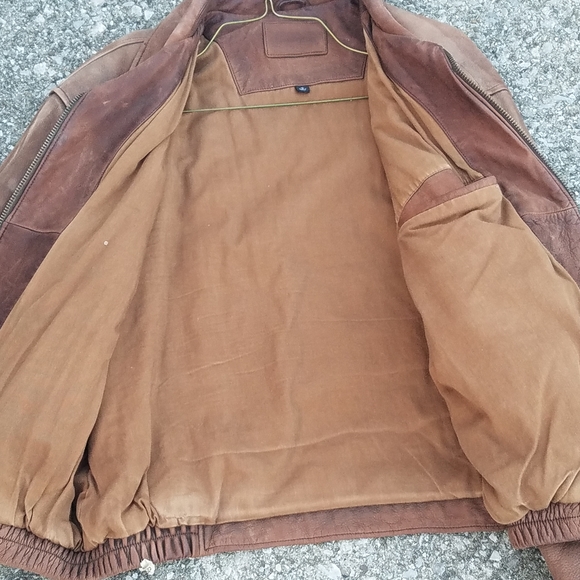 Mens Vintage Leather Jacket - Picture 3 of 4